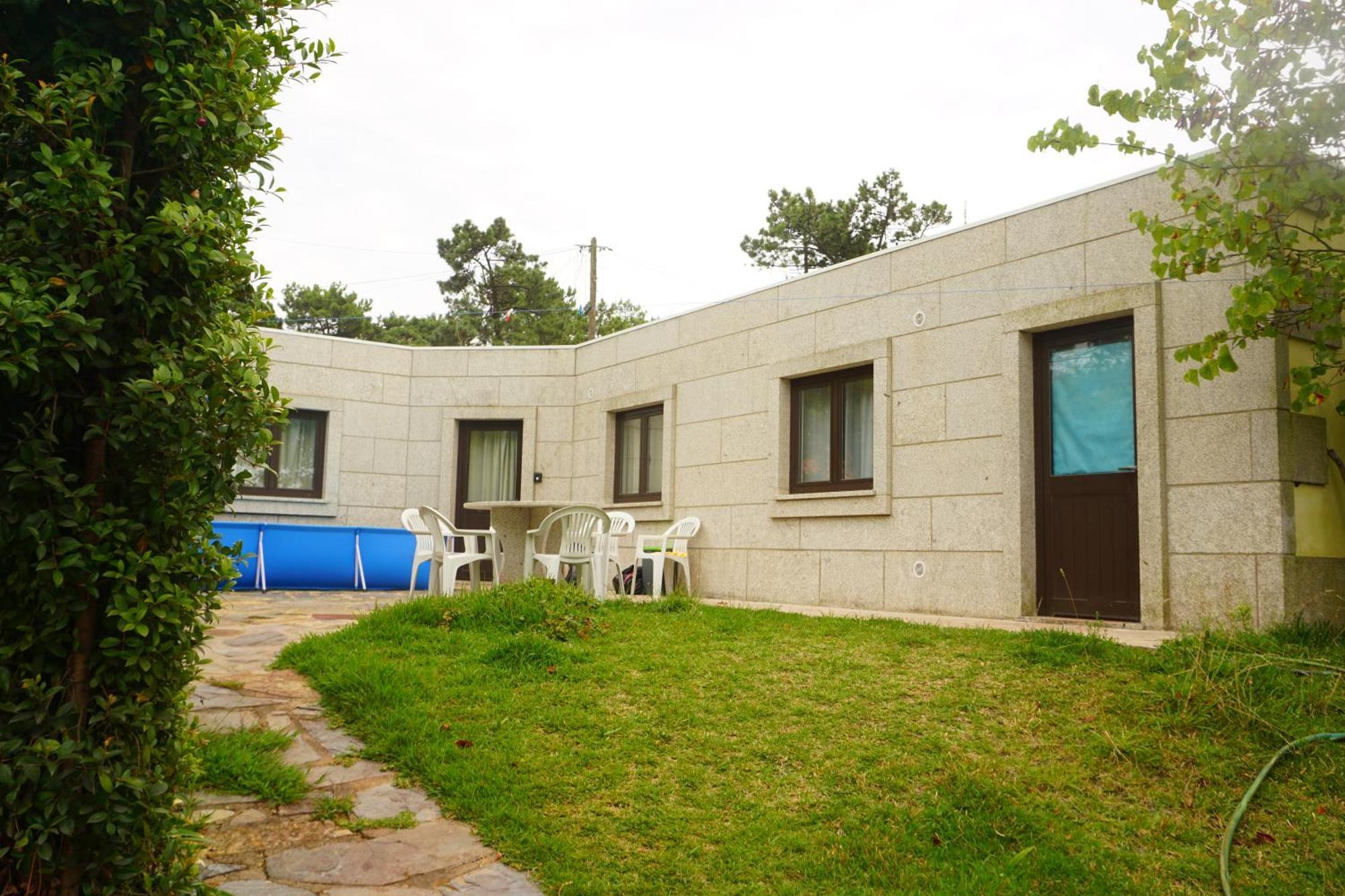 Regina Surf Houses - 2 Villas With Private Pool Viana do Castelo Exterior photo